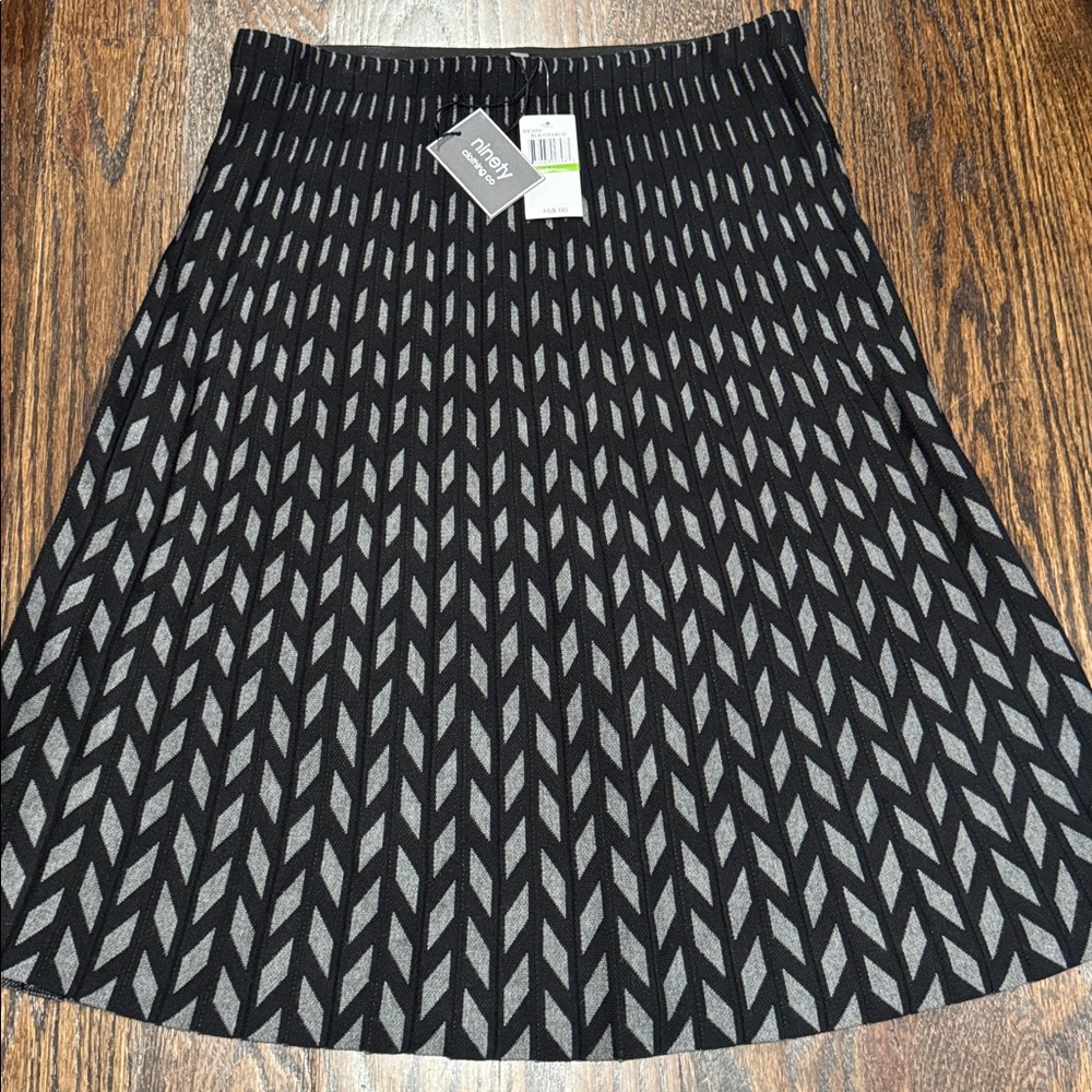 **NWT** Ninety Knit Skirt - Picture 3 of 5